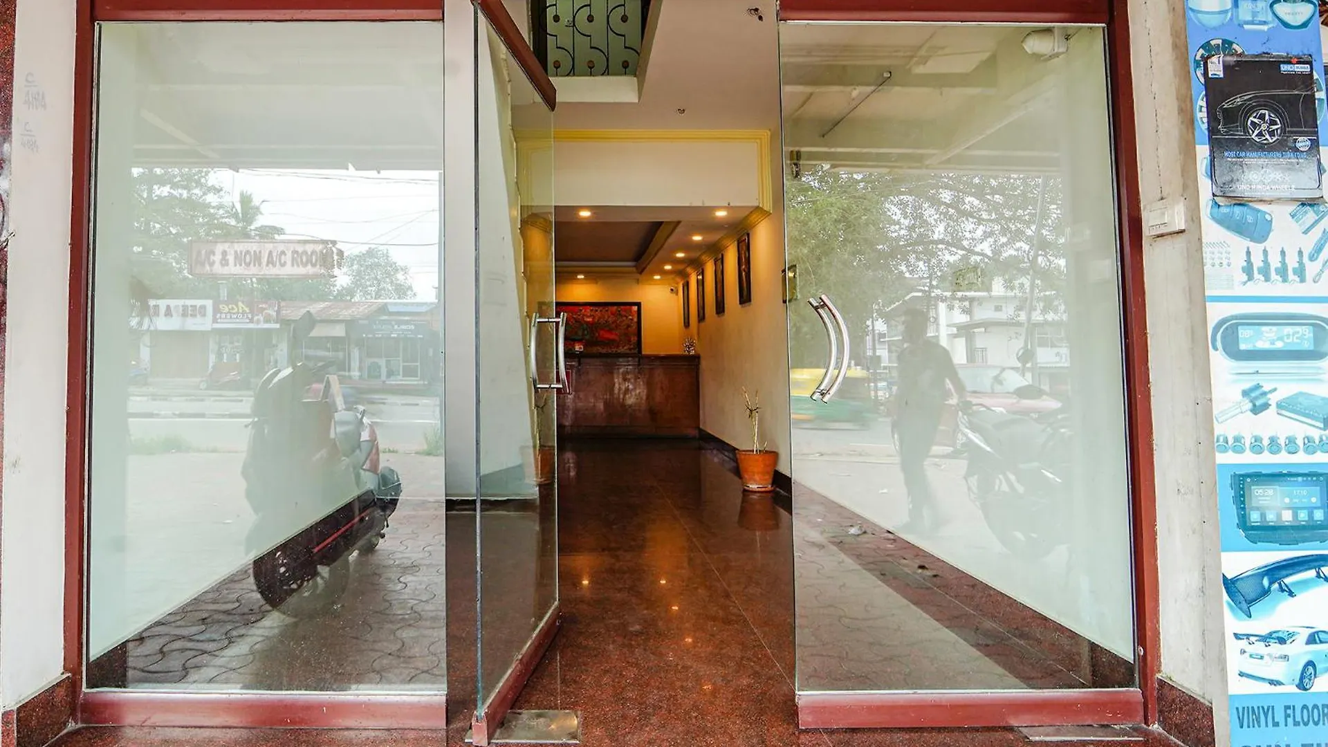 Hotel Fabexpress Majestic Inn Thiruvananthapuram